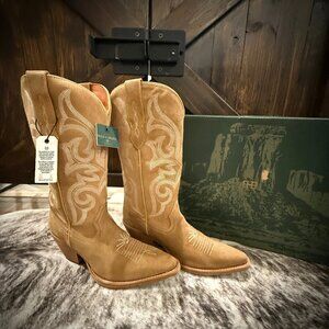 BUCK & BRANA TESSA BEIGE TALL WESTERN BOOTS NWT SIZE 7.5